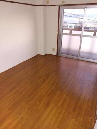 海峡ハイツの画像