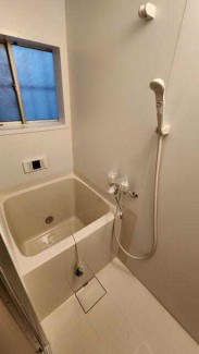 朝霧南町４丁目貸家の画像