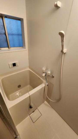 朝霧南町４丁目貸家の画像