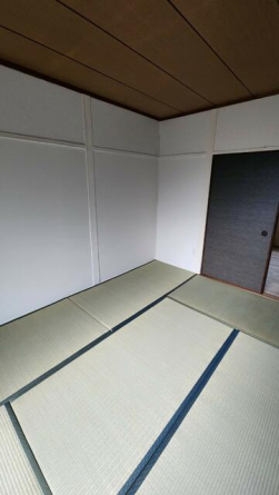 朝霧南町４丁目貸家の画像