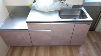 朝霧南町４丁目貸家の画像