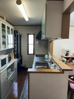 東山中古住宅の画像