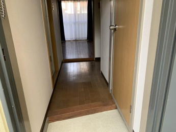 松山市東長戸３丁目のアパートの画像