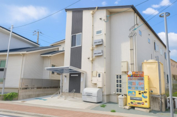 自動販売機は撤去済みです。