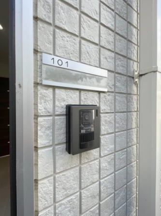 モニター付きインターフォン