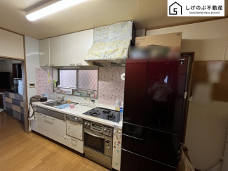 キッチンは大容量の収納スペースが確保されたつくりになっています。