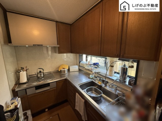 キッチンは大容量の収納スペースが確保されたつくりになっています。