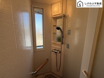 2Fにあるシャワー室です。