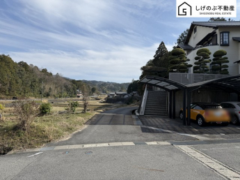 前面道路です。