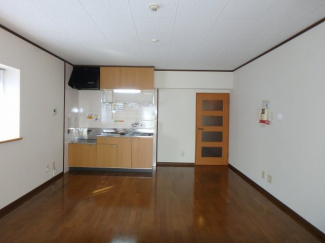 【居間・リビング】