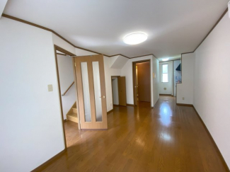 【居間・リビング】