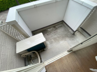 【バルコニー】