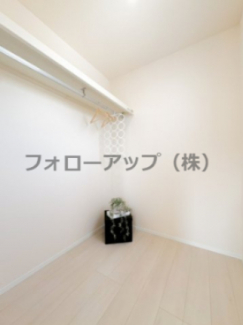 たっぷりとした収納スペースです