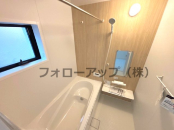 落ち着いた空間のお風呂です