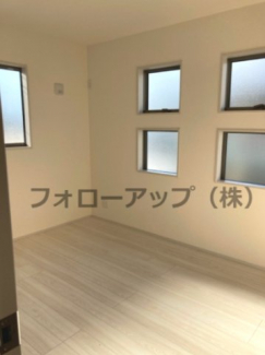 個人の部屋や寝室として使える洋室です