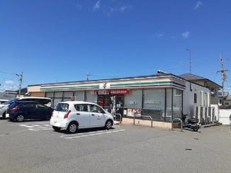 セブンイレブン松山西垣生店様まで1400m