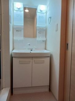 【洗面所】