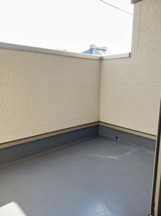 【バルコニー】