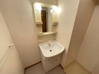 【洗面所】