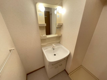 【洗面所】