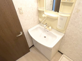 【洗面所】