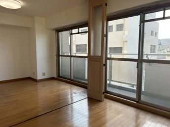 洋室③とDK　開放しての利用をすると広いLD風になります。