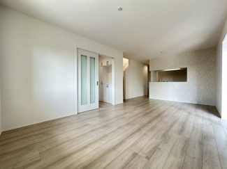 【居間・リビング】