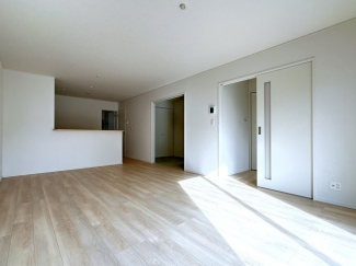 【居間・リビング】