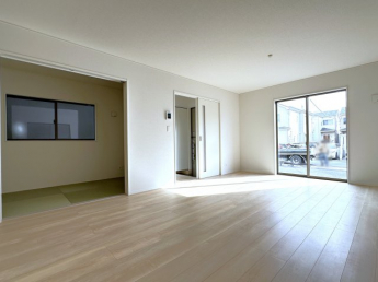 【居間・リビング】