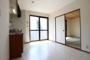 【居間・リビング】