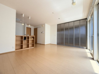 【居間・リビング】