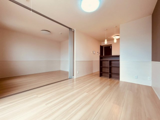 【居間・リビング】