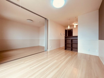 【居間・リビング】