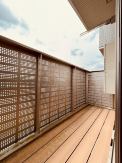 【バルコニー】