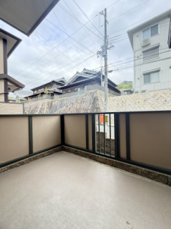 【バルコニー】