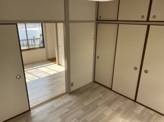 桜界地タウンハウスの画像