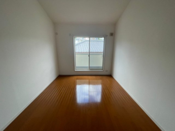 ※お写真は同物件別部屋です。