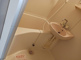 コンパクトで使いやすいお風呂です