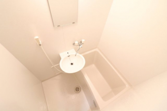 同タイプ物件の為、形状や間取寸法、色調等が実際とは異なります