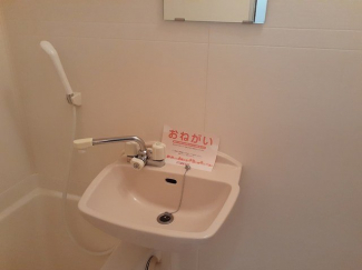 コンパクトで使いやすい洗面所