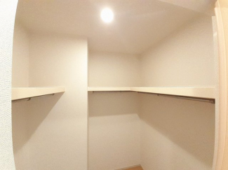 たっぷりとした収納スペースです