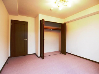 大きなスペースがあり、収納には困りません