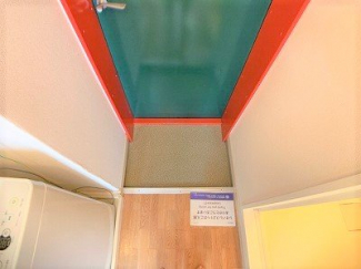 ゆったりとした玄関です