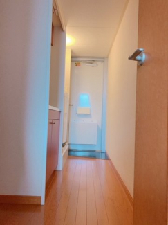 ゆったりとした玄関です