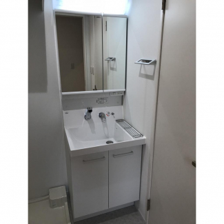 コンパクトで使いやすい洗面所