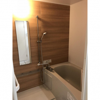 コンパクトで使いやすいお風呂です