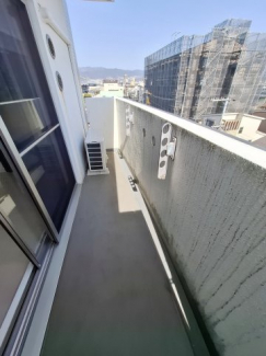 【バルコニー】