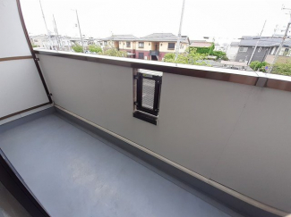 広々としたバルコニーです