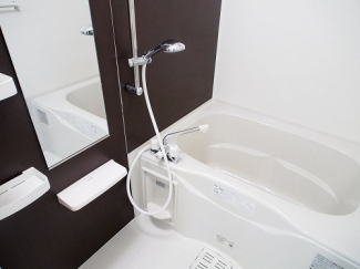 お風呂で日々の疲れを落としましょう