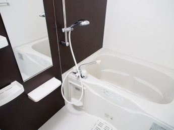 お風呂で日々の疲れを落としましょう